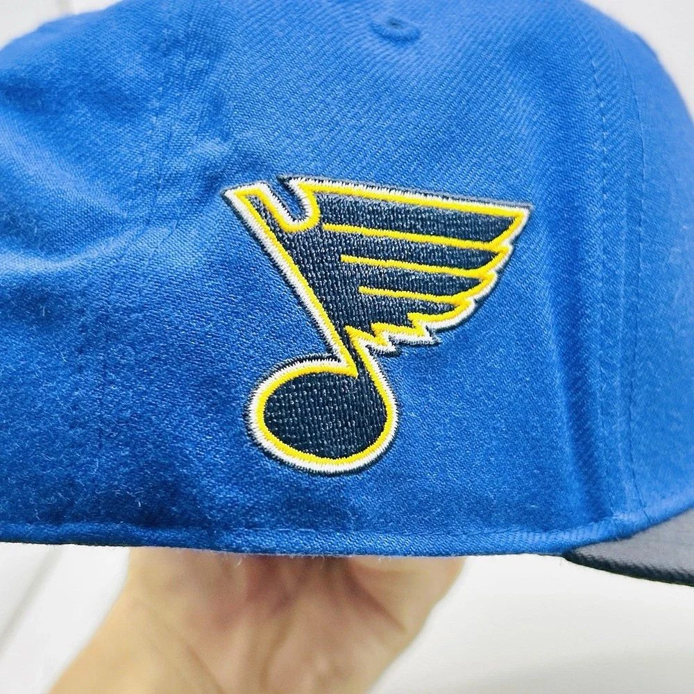 St. Louis Blues '47 Brand Wordmark 2-Tone Captain Hat Cap Snapback Adjustable